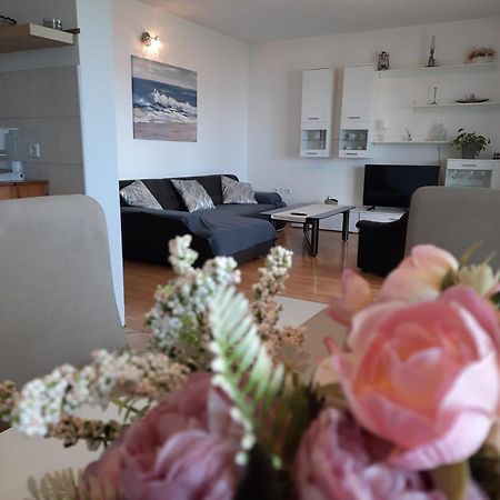 Apartman Mila Нови-Винодолски Экстерьер фото